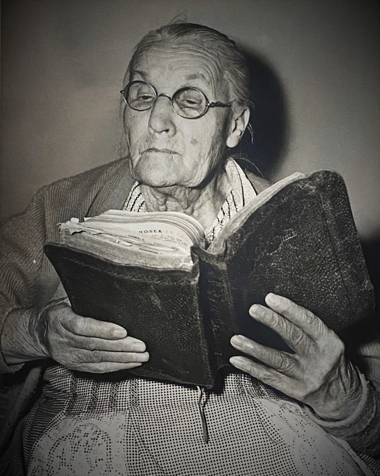 Grandmothers and mothers –  share your faith!